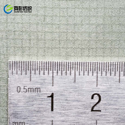 30d 55gsmのドビー ポリエステル生地の高密度150cmの平織りBreatheable