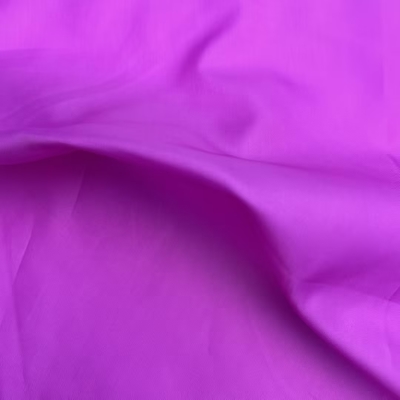 100%ポリエステル 68D*68D/45*34 85gm 210Tタフェタ